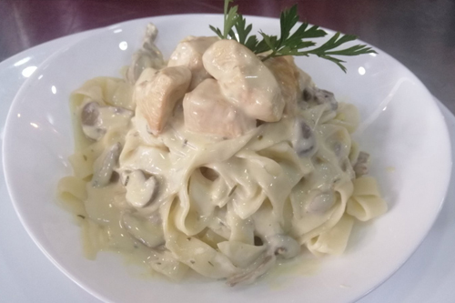 plat Tagliatelles au saumon azazga